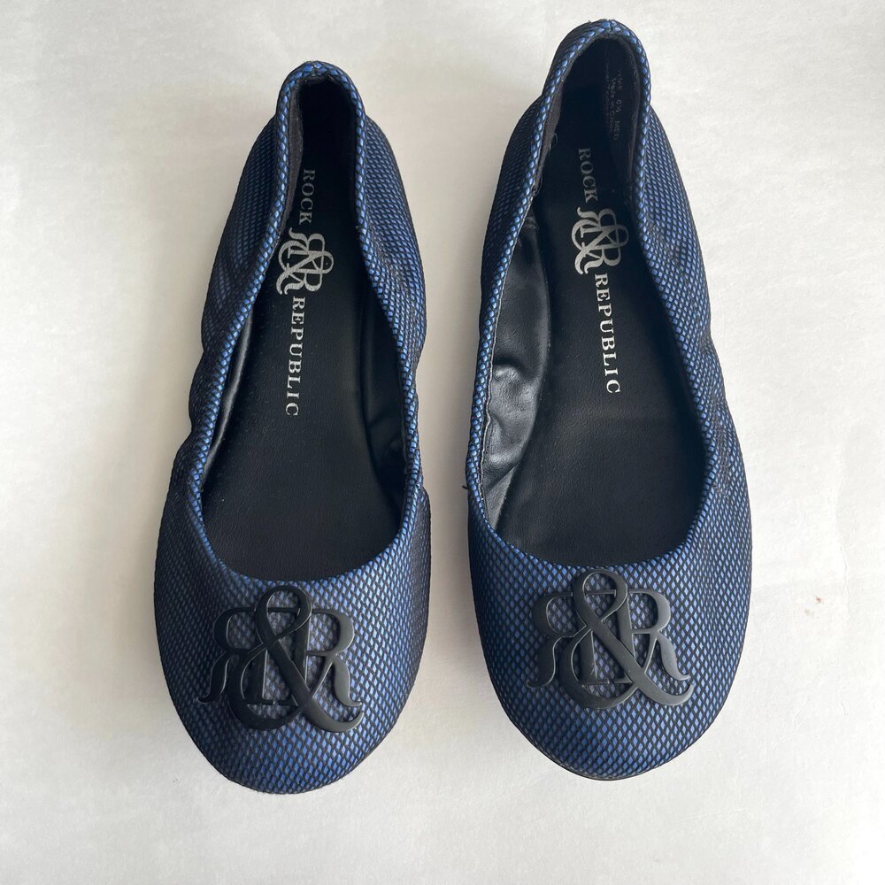 Blue Ballet Flats